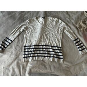 Fate Womens Gray Navy Blue Striped V-Neck Long Sleeve Knit Sweater Size M